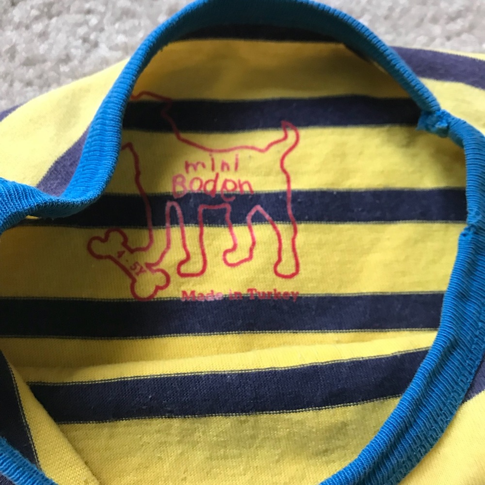 Boy’s tee Bundle - Picture 5 of 6